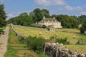 中世纪田园风景摄影图