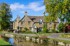 中世纪田园风景摄影图