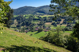 中世纪田园风景摄影图