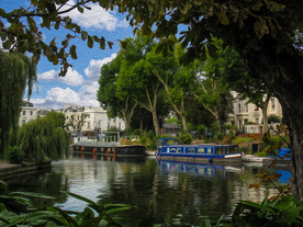 中世纪田园风景摄影图