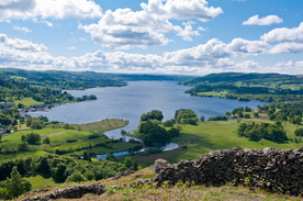 中世纪田园风景摄影图