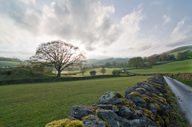 中世纪田园风景摄影图