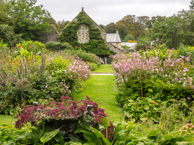 中世纪田园风景摄影图