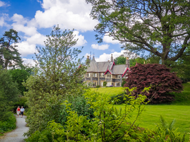 中世纪田园风景摄影图