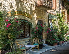 中世纪田园风景图