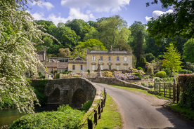 中世纪田园风景图