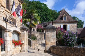 中世纪田园风景图