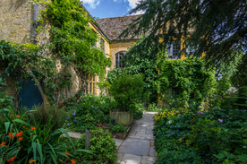 中世纪田园风景图