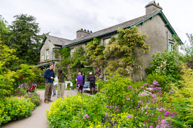 中世纪田园风景图