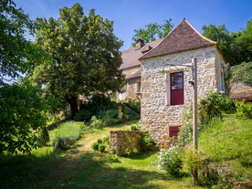 中世纪田园风景图