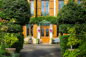 中世纪田园风景图