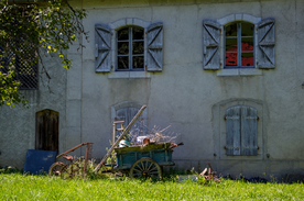 中世纪田园风景图