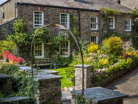 中世纪田园风景图