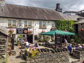 中世纪田园风景图