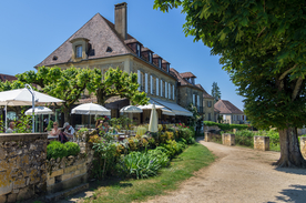 中世纪田园风景图