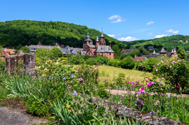 中世纪田园风景图
