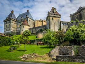 中世纪田园风景图