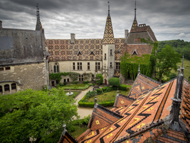 中世纪田园风景图