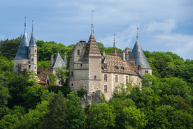 中世纪田园风景图