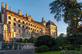 中世纪田园风景图