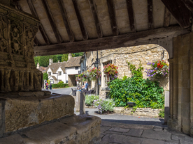 中世纪田园风景图