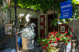 中世纪田园风景图