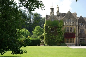 中世纪田园风景图