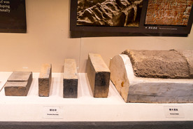 秦兵马俑二号坑遗址多种秦砖