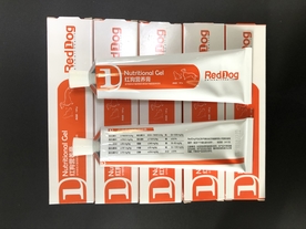 红狗宠物营养膏包装实拍展示
