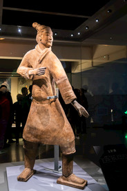 秦兵马俑二号坑遗址立射俑