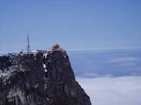 峨眉山