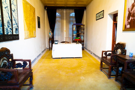 华清池环园五间厅蒋介石办公室