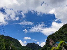 蓝天白云