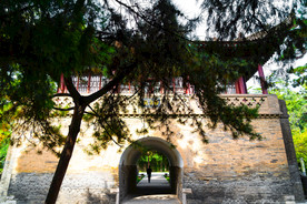 西安小雁塔白衣阁