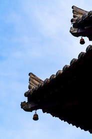 西安小雁塔慈氏阁屋角风铃