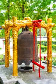 西安小雁塔梵钟