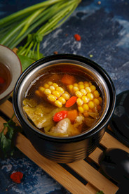 霸皇花炖排骨汤