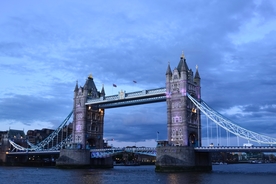伦敦塔桥