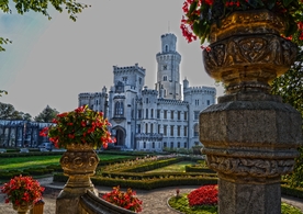 赫卢博卡城堡 捷克城堡 雄威古