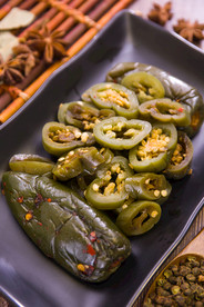 酱黄瓜美食配菜背景海报素材