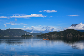 泸沽湖
