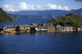 泸沽湖