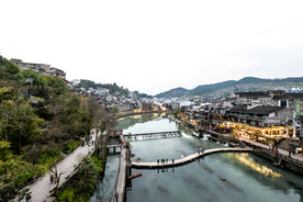 凤凰古城