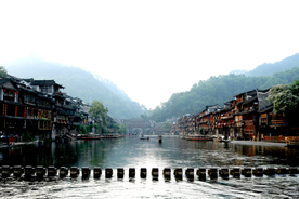 凤凰古城
