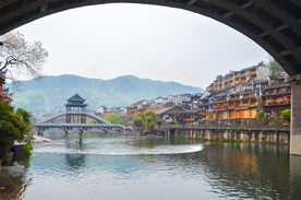 凤凰古城