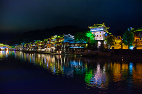 凤凰古城