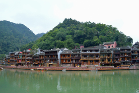 凤凰古城