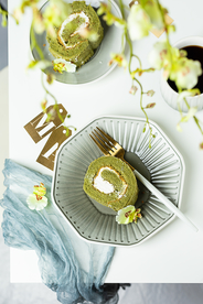 抹茶蛋糕零食背景海报素材