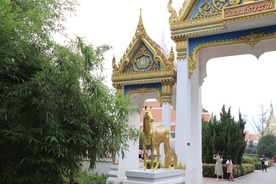 白马寺泰国风格佛殿图片