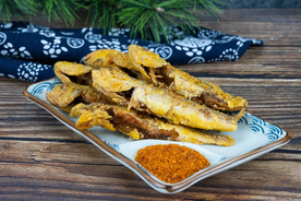 小黄鱼油炸美食食材背景素材